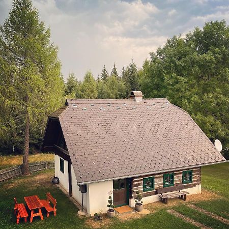 Ferienhaus Waldtraum Sankt Veit an der Glan Dış mekan fotoğraf