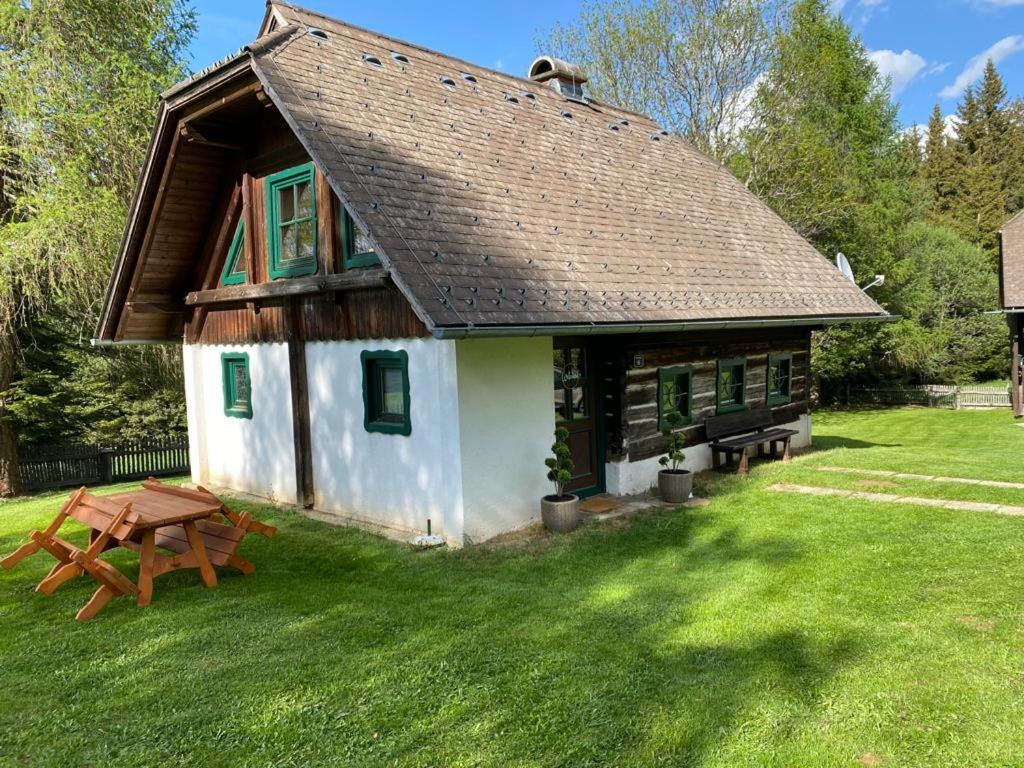 Ferienhaus Waldtraum Sankt Veit an der Glan Dış mekan fotoğraf