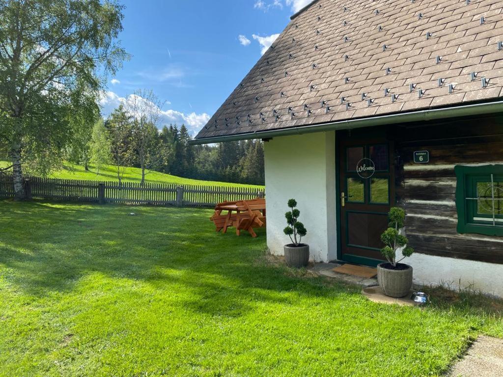 Ferienhaus Waldtraum Sankt Veit an der Glan Dış mekan fotoğraf